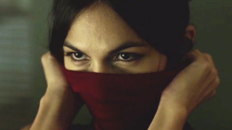 Novo teaser de Demolidor mostra as habilidades de Elektra