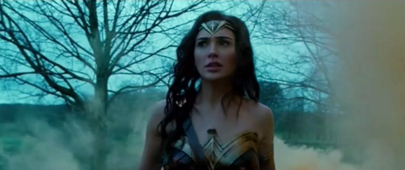 Imagens dos bastidores de "Mulher-Maravilha" mostram melhor amiga da Amazona