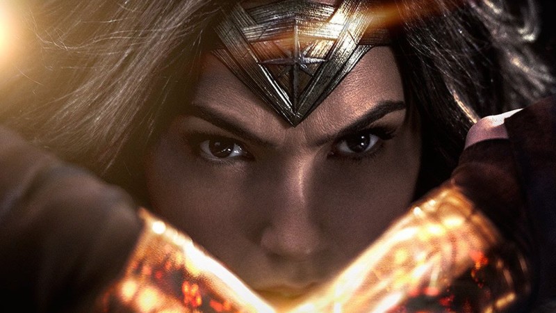 Gal Gadot terminou de filmar suas cenas no filme solo da Mulher-Maravilha