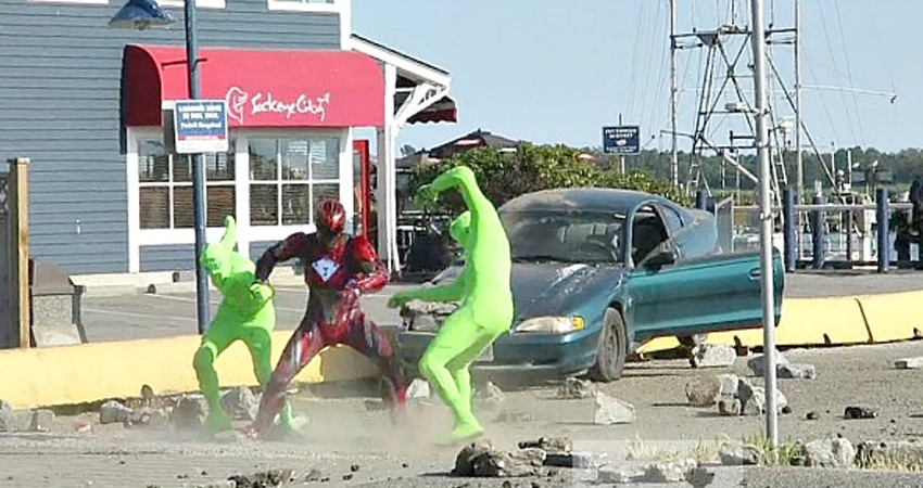 Novas imagens dos bastidores de Power Rangers mostram o Ranger Vermelho em ação