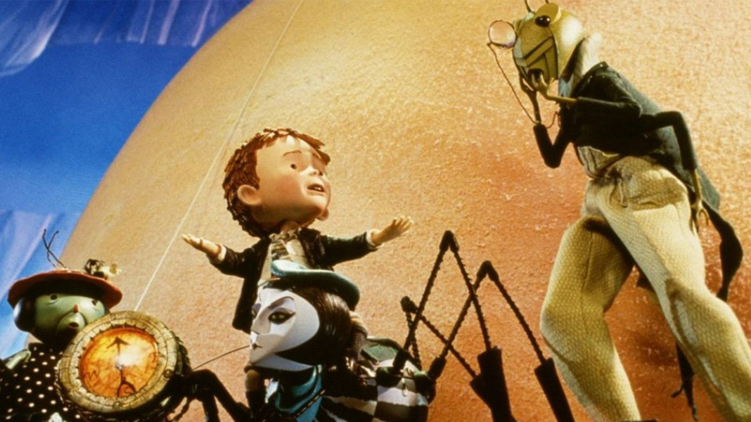 Sam Mendes está em negociações para dirigir o remake do clássico James e o Pêssego Gigante