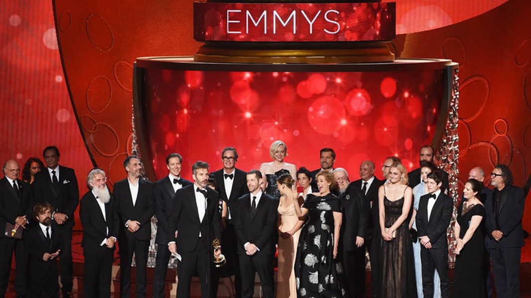 Game of Thrones faz história durante o Emmy Awards 2016