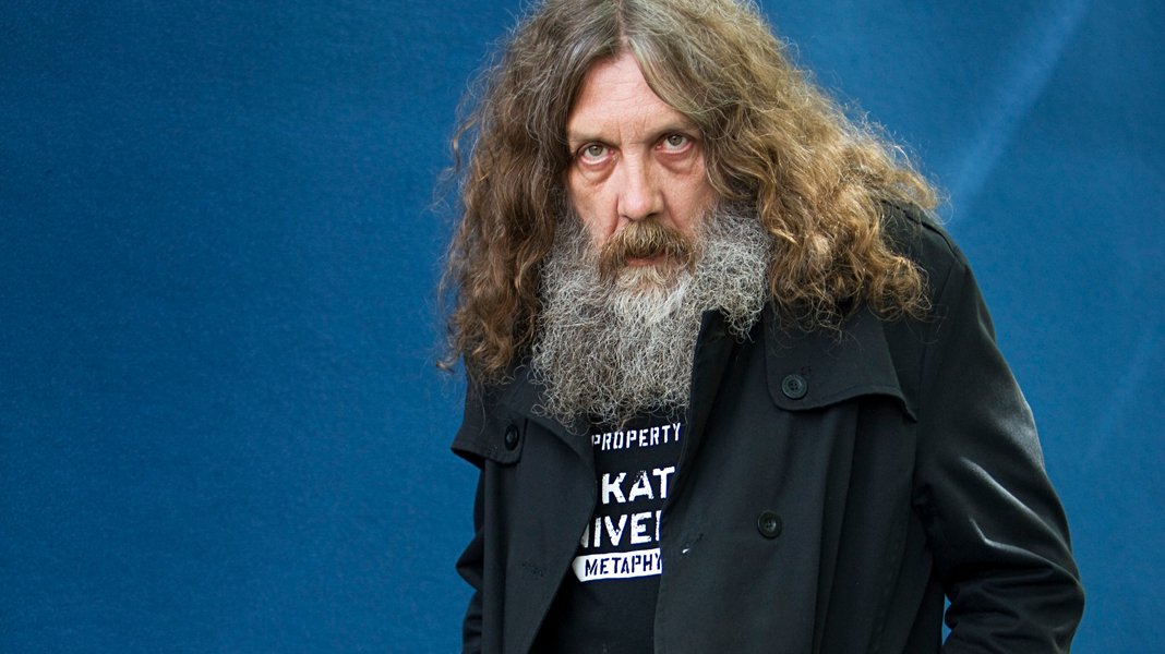 Alan Moore confirma sua aposentadoria dos quadrinhos