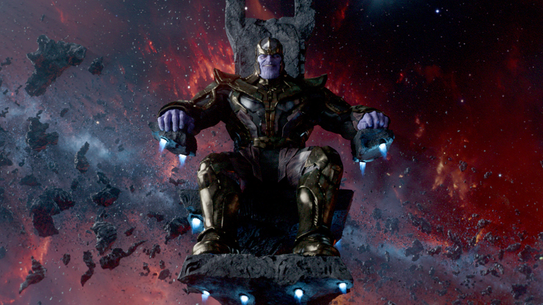 Foto dos bastidores de Vingadores: Guerra Infinita mostra Josh Brolin se preparando para o papel de Thanos