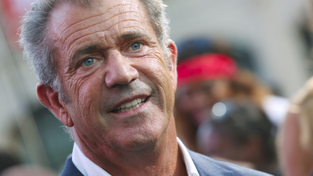 Mel Gibson dá mais detalhes sobre as negociações para a direção de Esquadrão Suicida 2