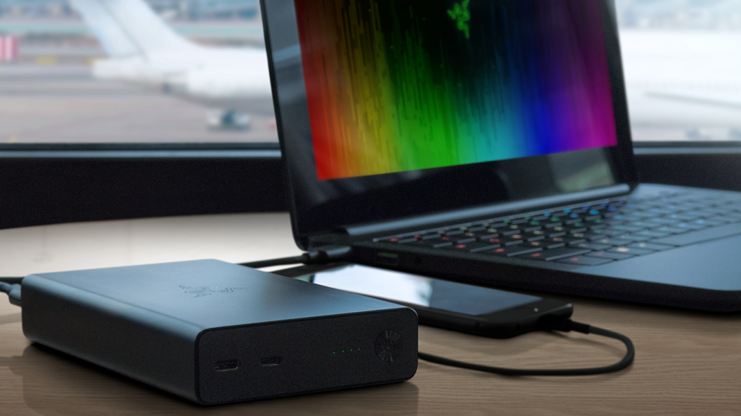 Razer lança power bank inteligente para carregar bateria de laptops e dispositivos móveis