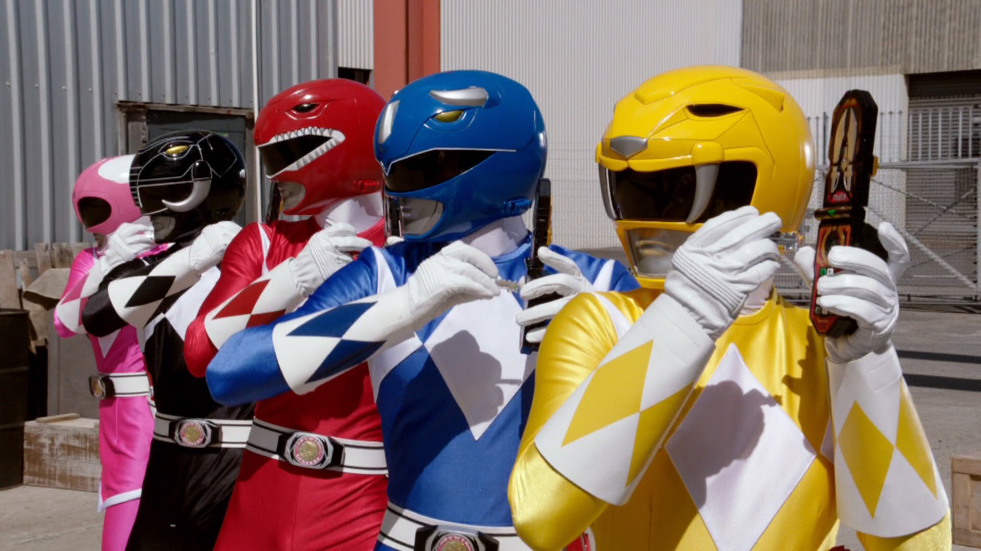 Netflix arrasa e disponibiliza todas as séries e especiais sobre Power Rangers!