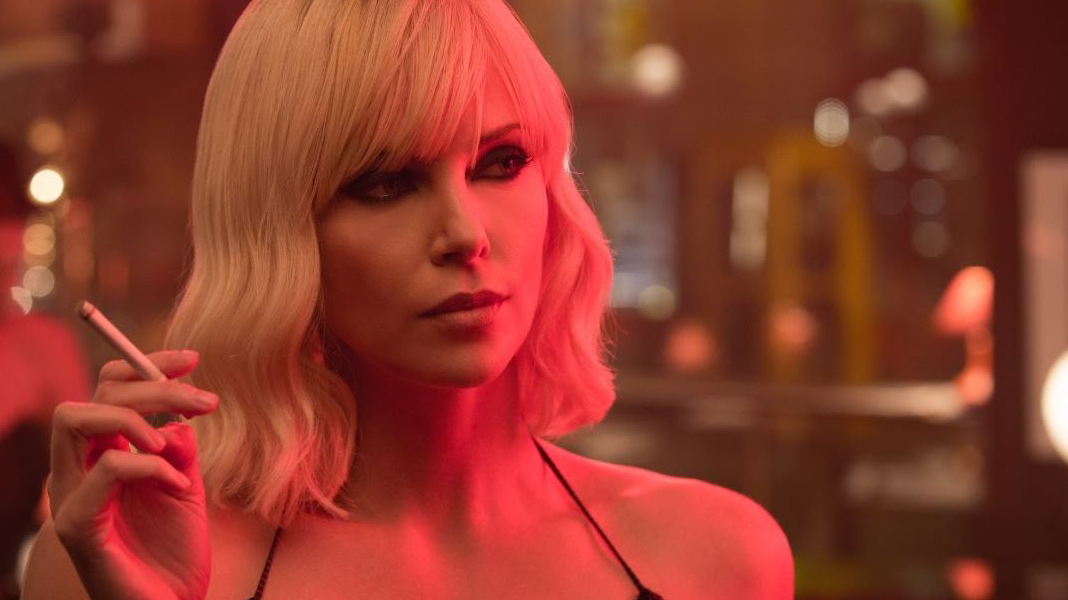 Charlize Theron e James McAvoy estão incríveis em novo trailer de Atômica