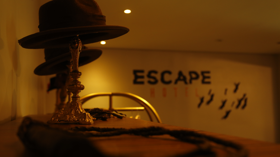 Gamers ganham presente no aniversário do Escape Hotel