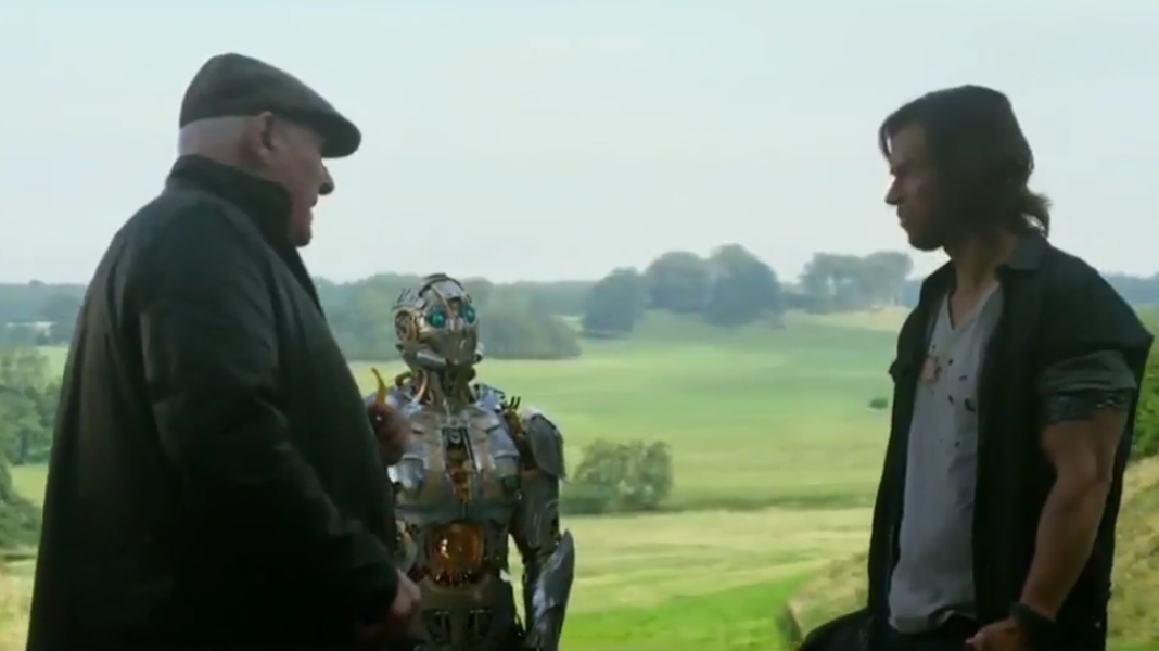 Transformers: O Último Cavaleiro | Novo vídeo apresenta Hot Rod