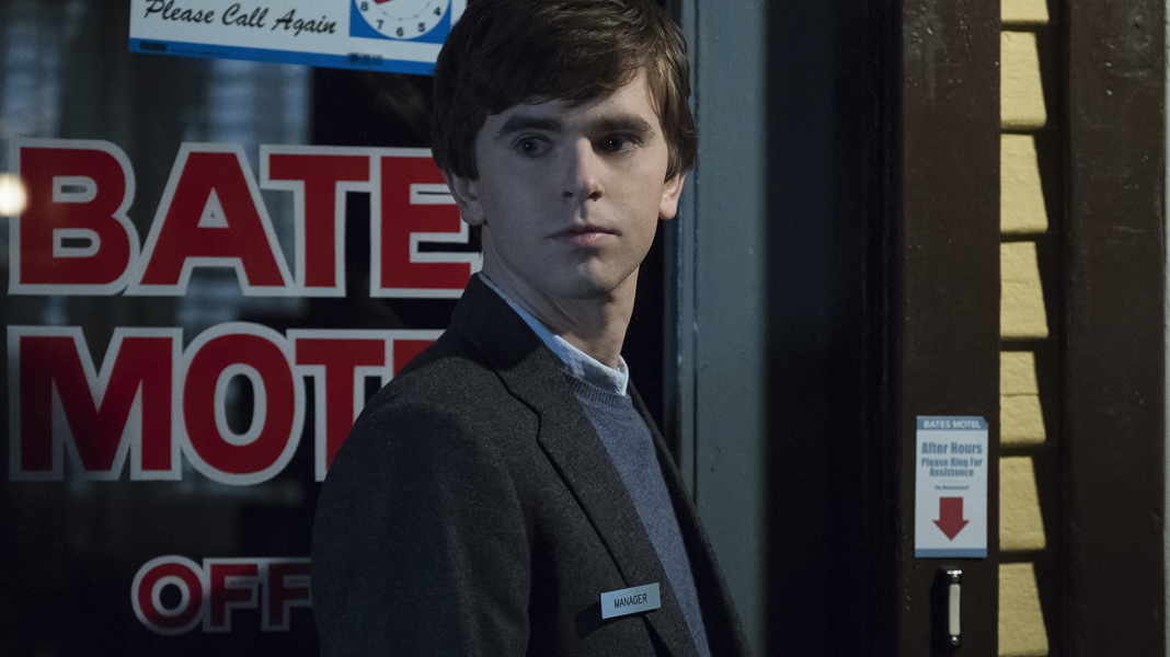 Canal Universal irá exibir episódio de Bates Motel dirigido pelo ator Max Thieriot