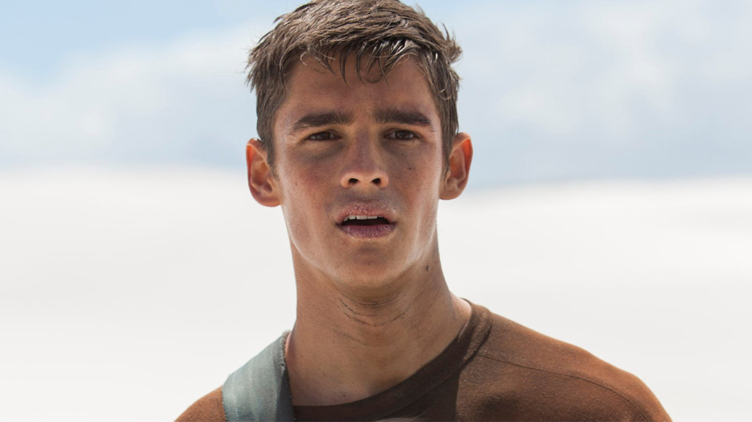 Jovens Titãs | Brenton Thwaites será o Dick Grayson na série