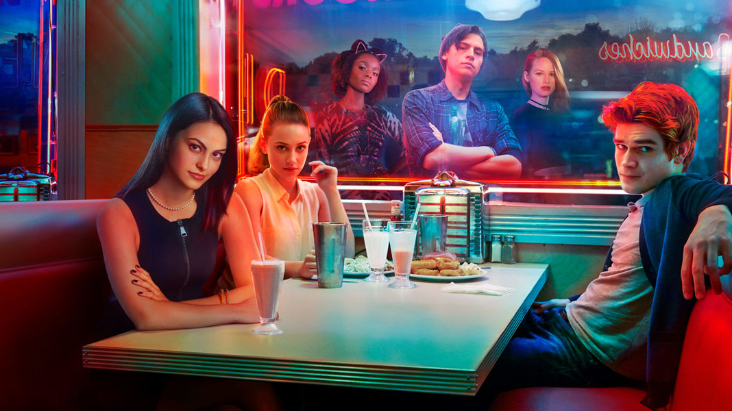 Segunda temporada de Riverdale terá estreia simultânea com os EUA na Warner