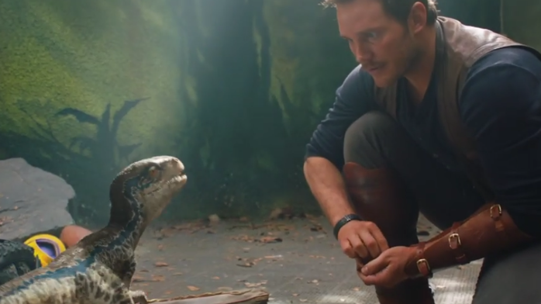 Jurassic World: O Reino Ameaçado | Novo vídeo mostra Owen Grady contando quando foi a primeira vez que viu um dinossauro