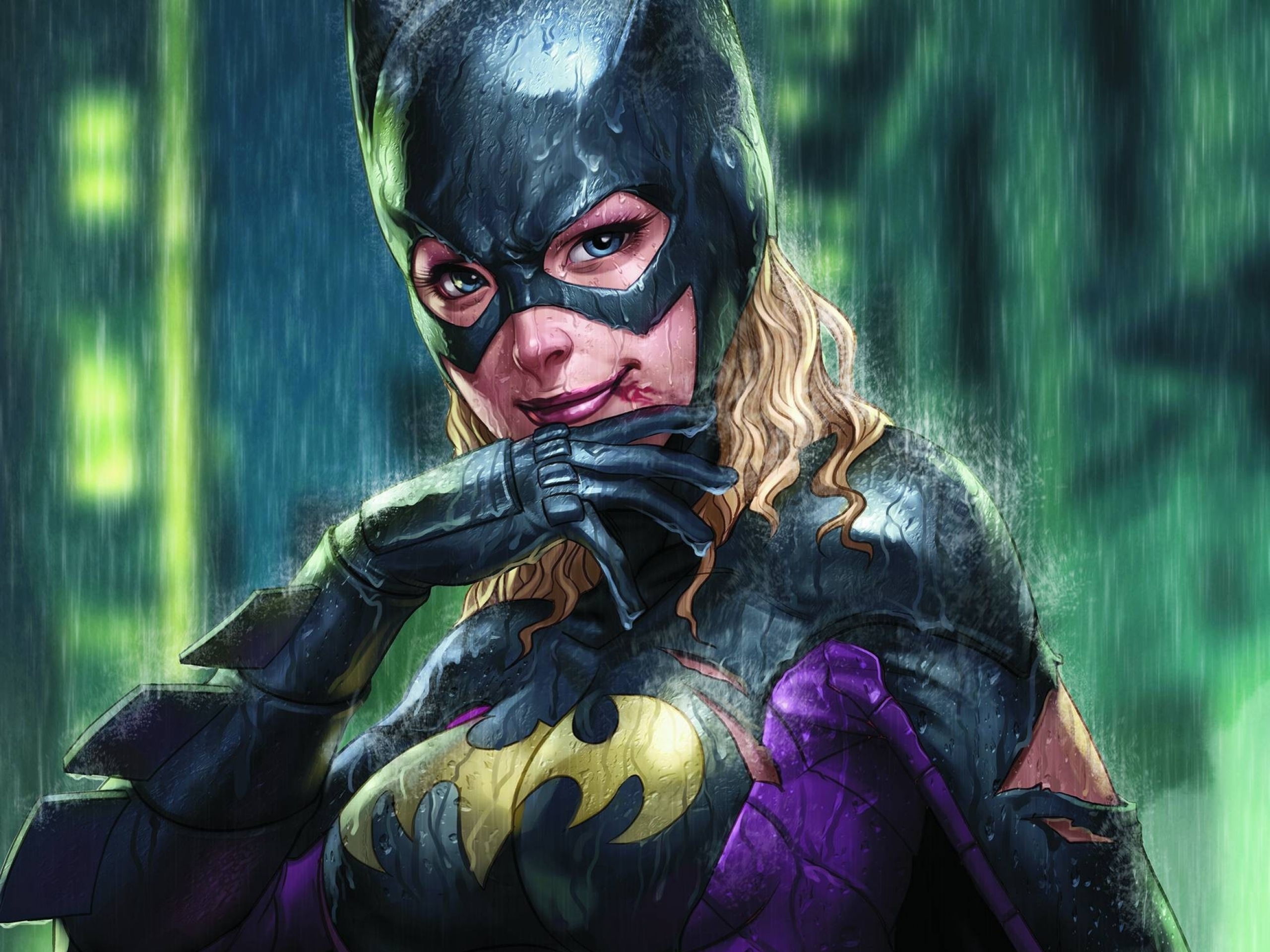Lindsay Lohan continua sua campanha para interpretar Batgirl no cinemas