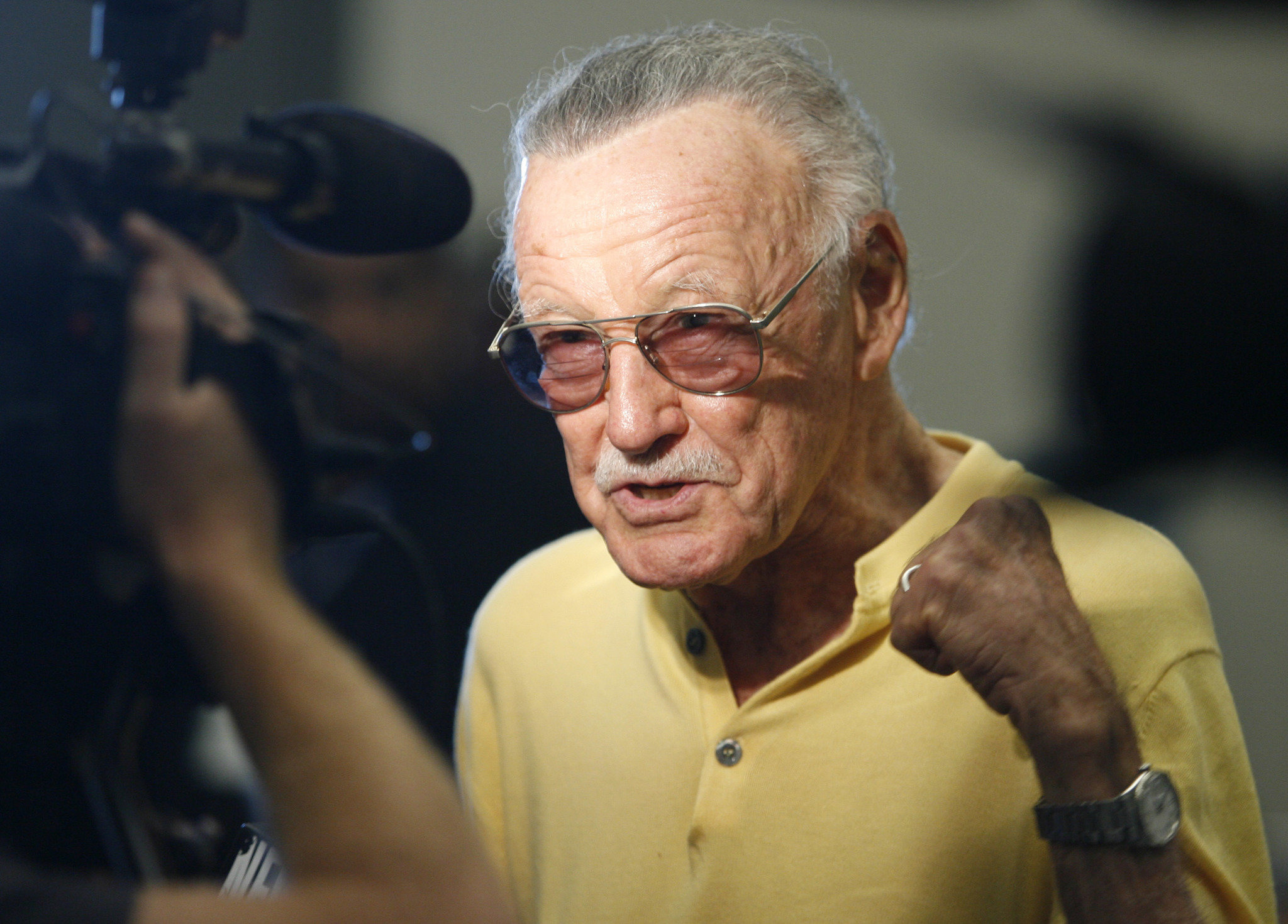 Stan Lee é acusado de agressão sexual e falta de conduta por enfermeiras