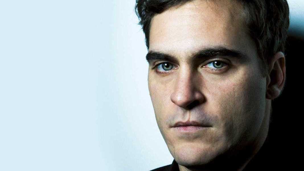 Artista digital transforma Joaquin Phoenix no Coringa