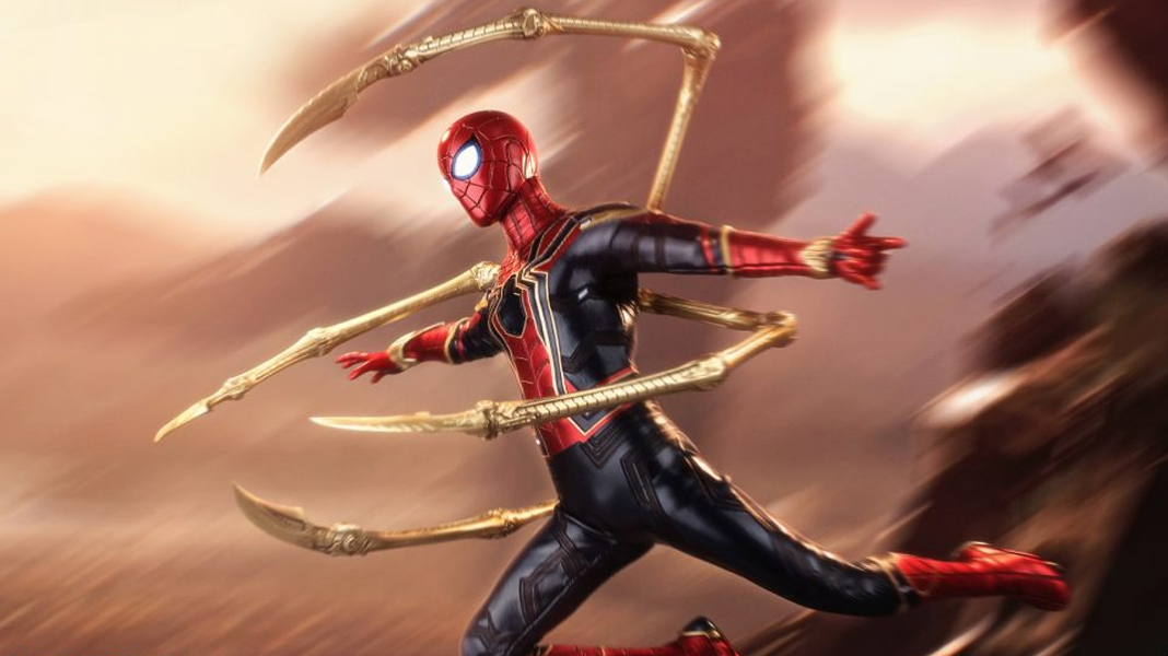 Vingadores: Guerra Infinita | Brinquedo revela com detalhes o novo uniforme do Homem-Aranha