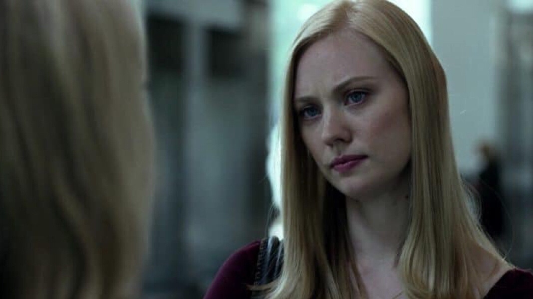 Demolidor | Novas fotos do set da terceira temporada sugerem que veremos o passado de Karen Page