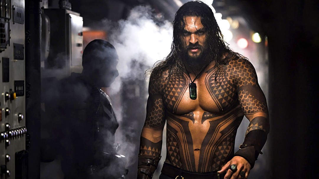 Aquaman | Executivos da Warner elogiam o humor e os efeitos especiais do filme