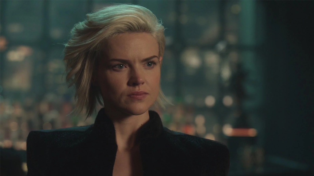 Gotham | Revelado o novo visual de Barbara na 5ª temporada da série