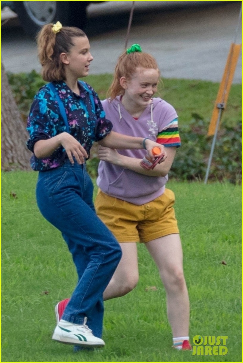 Stranger Things | Novas fotos do set da terceira temporada mostram as crianças se divertindo