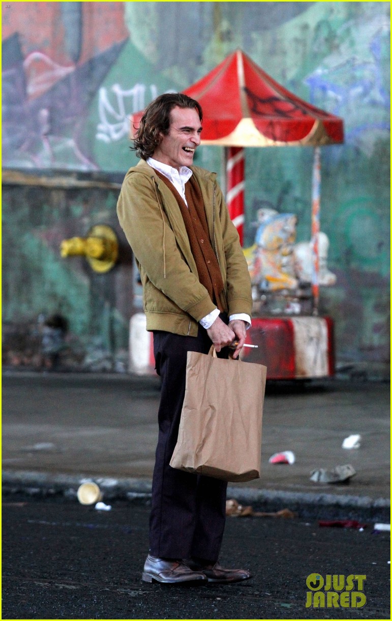 Coringa | Primeiras imagens do Joaquin Phoenix nos bastidores do filme são reveladas