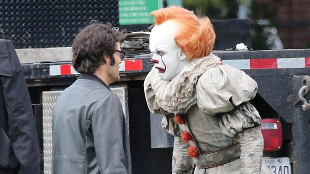 IT: A Coisa 2 | Pennywise aterroriza Richie Tozier em imagens dos bastidores do filme