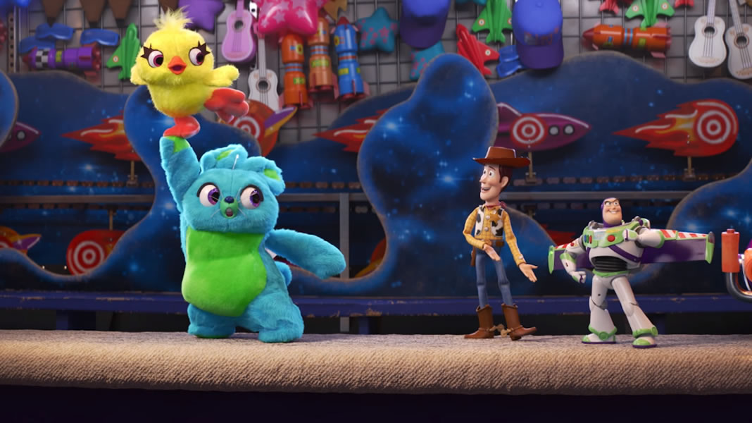 Toy Story 4 | Novo teaser trailer mostra novos brinquedos fazendo piada com Woody e Buzz