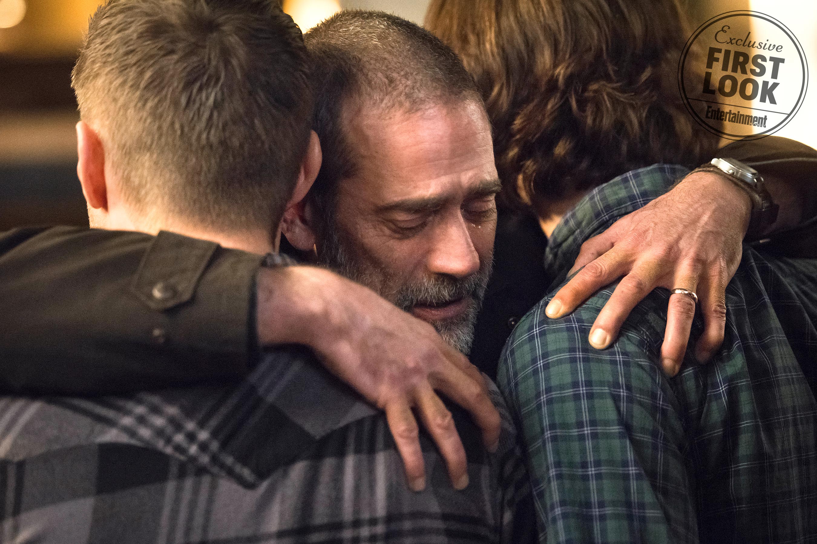 Supernatural | Fotos do episódio 300 mostram o retorno de Jeffrey Dean Morgan