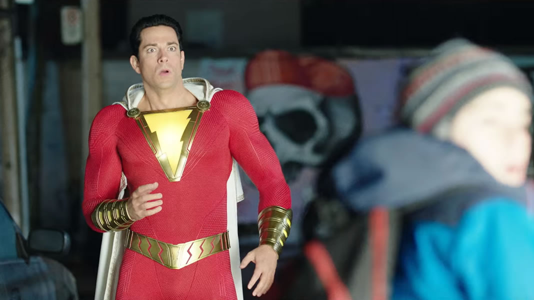 Shazam! | Billy Batson tenta proteger a sua identidade secreta em novo vídeo