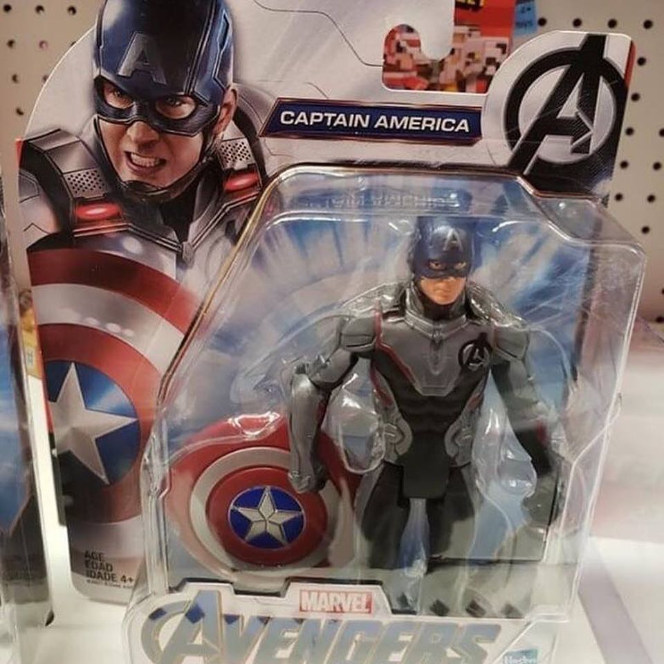 Vingadores: Ultimato | Nova linha de brinquedos revelam trajes inéditos