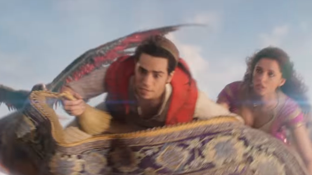 Aladdin | Novo comercial do filme mostra o herói e Jasmine fugindo de um Iago gigante