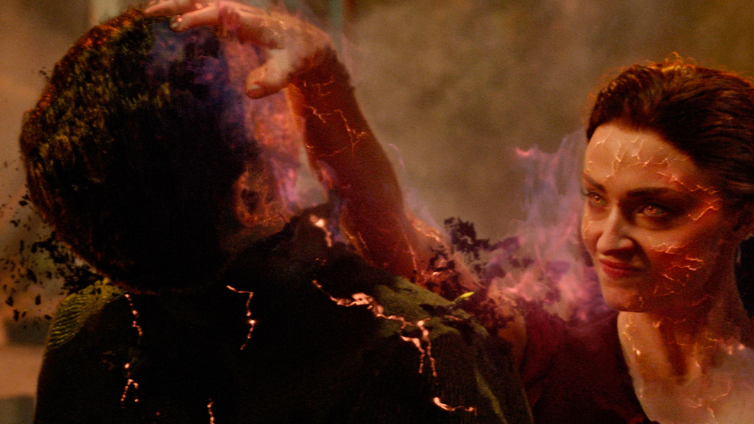 X-Men: Fênix Negra | Jean Grey está fora de controle em novas imagens do filme