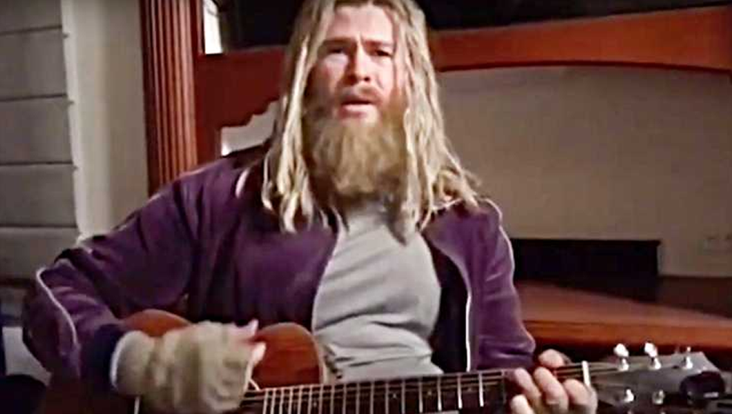 Vingadores: Ultimato | Chris Hemsworth, o Thor, canta "Hurt" de Johnny Cash nos bastidores do filme