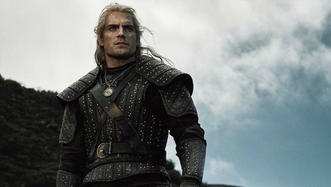 The Witcher | Nova imagem da série com Henry Cavill mostra o cavalo Carpeado