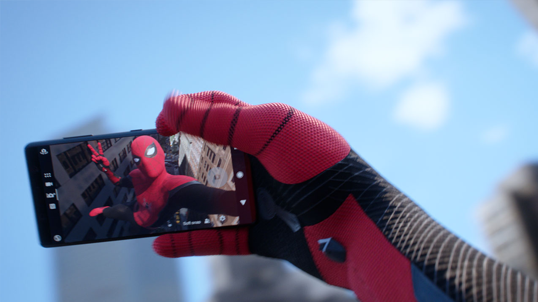 Homem-Aranha: Longe de Casa | Novas imagens mostram cena deletada, batalha com o Mystério e mais
