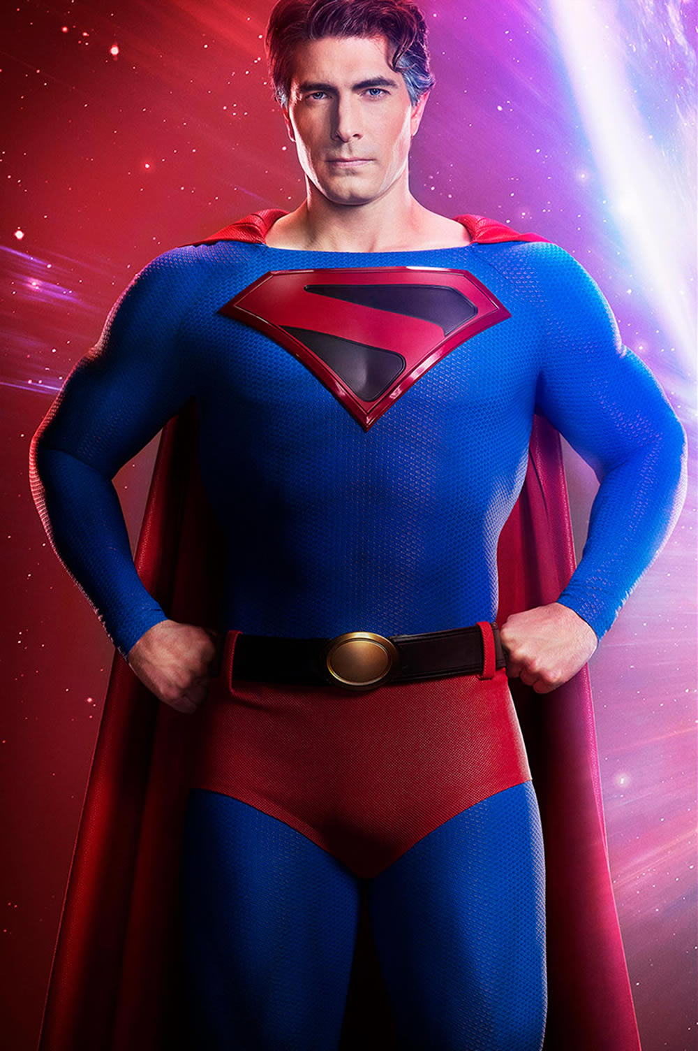 Crise nas Infinitas Terras | Brandon Routh aparece como Superman de “Reino do Amanhã” em pôster do crossover
