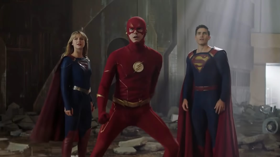 Heróis se unem para salvar o multiverso em trailer final de Crise nas Infinitas Terras