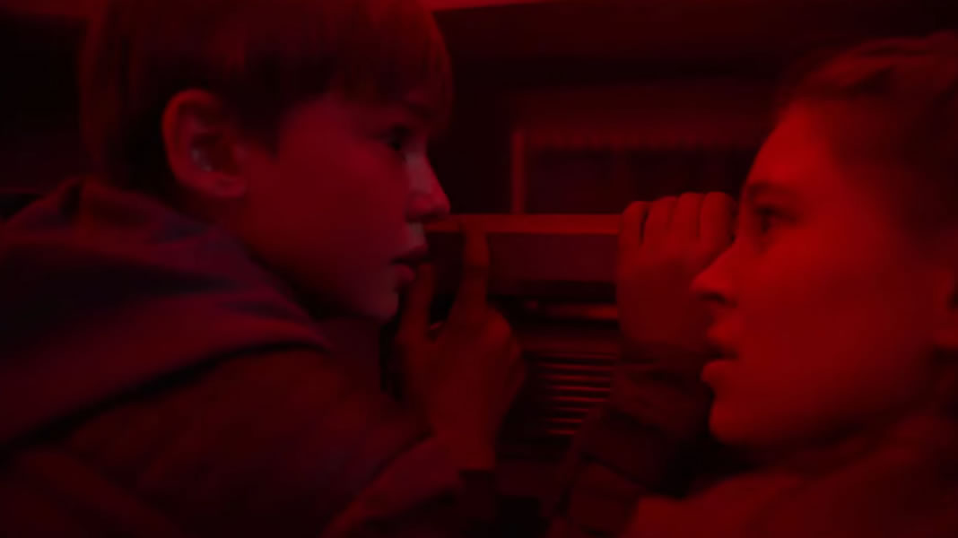 Divulgado o trailer final da segunda temporada de Perdidos no Espaço