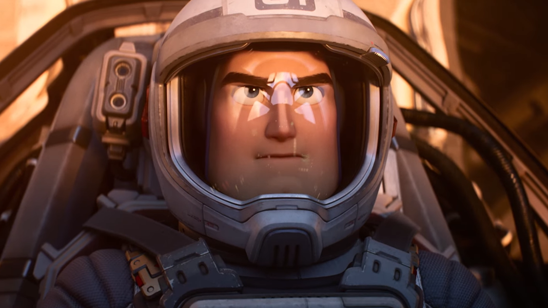 Ao infinito e além! Pixar divulga trailer do filme de Buzz Lightyear