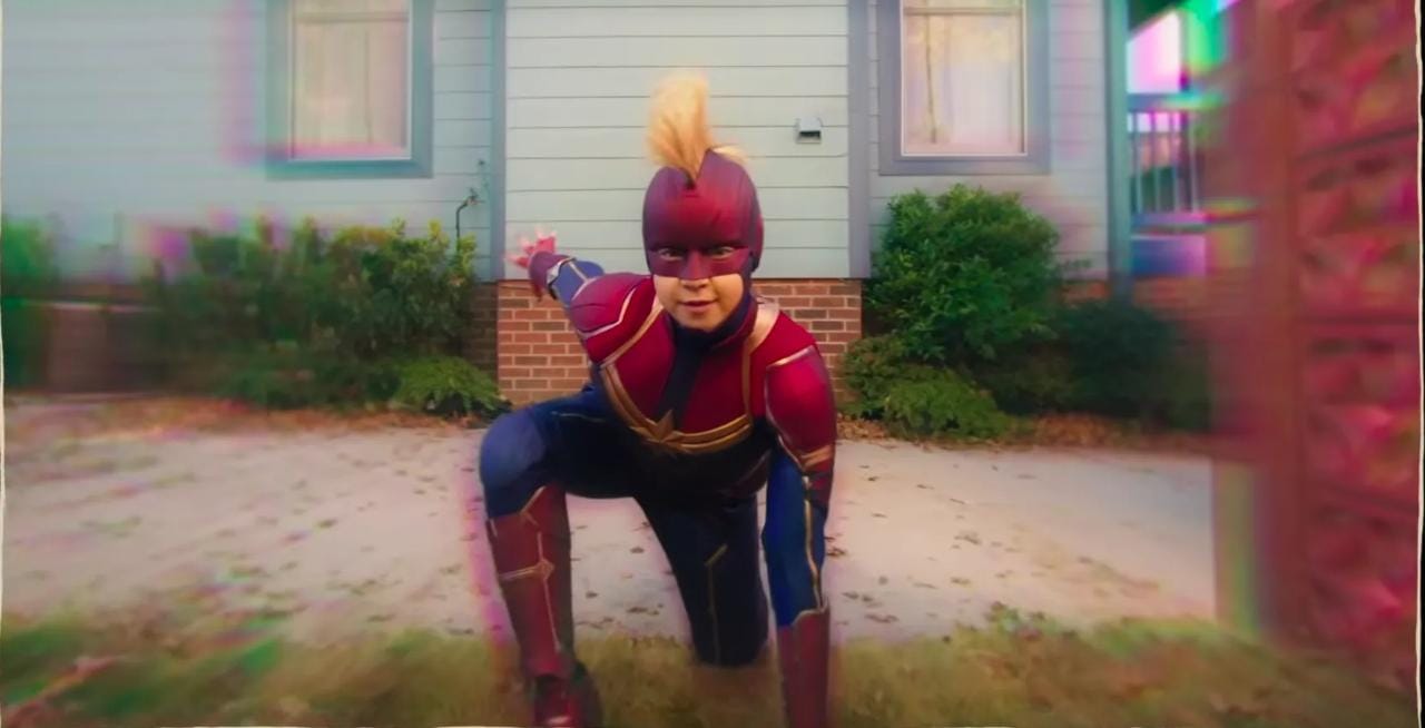 Miss Marvel descobre seus poderes no primeiro trailer da série