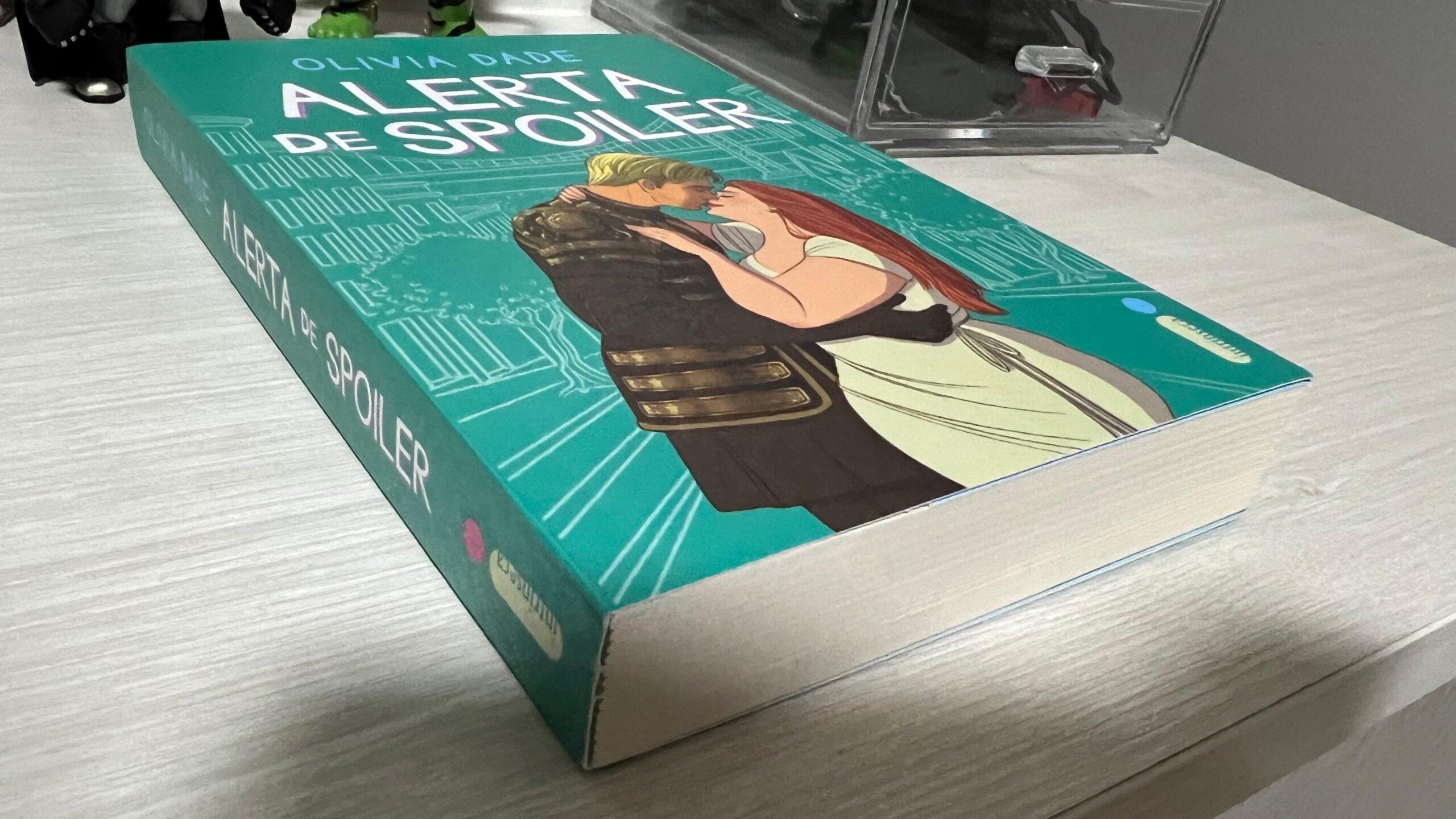 [LEITURA] Alerta de Spoiler é uma jornada irresistível no mundo dos fãs