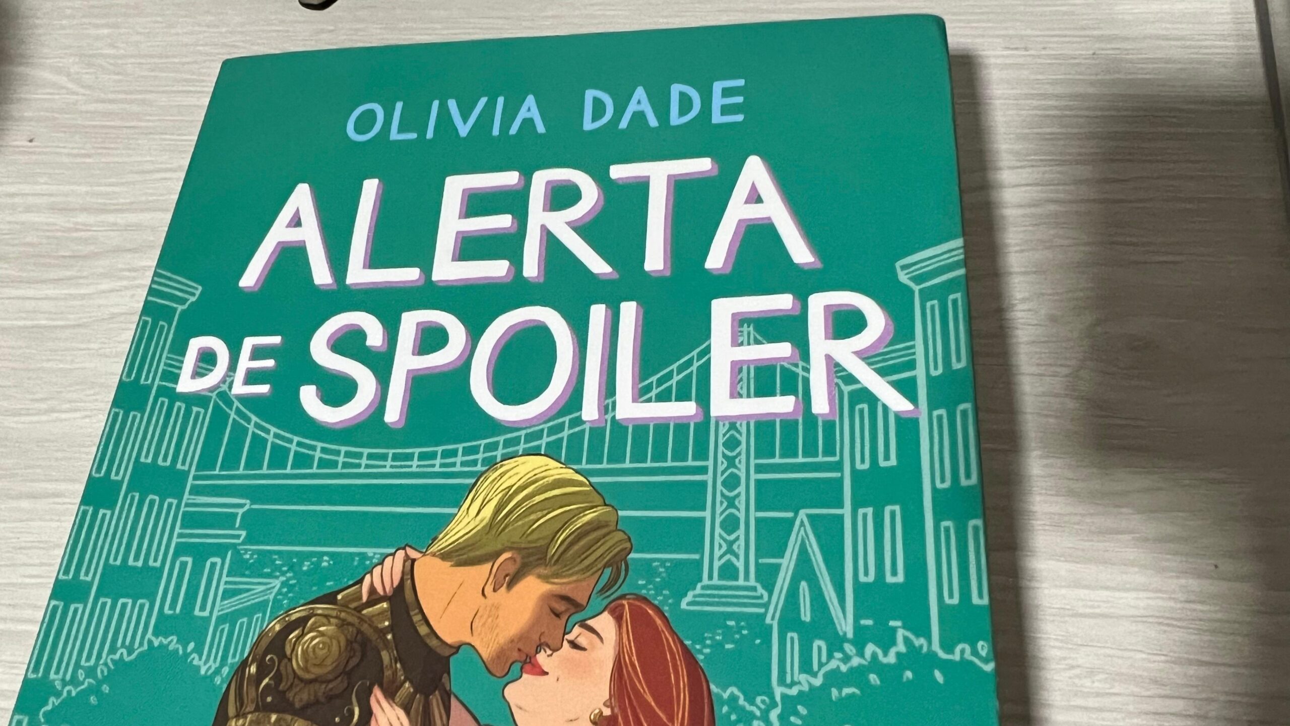[LEITURA] Alerta de Spoiler é uma jornada irresistível no mundo dos fãs
