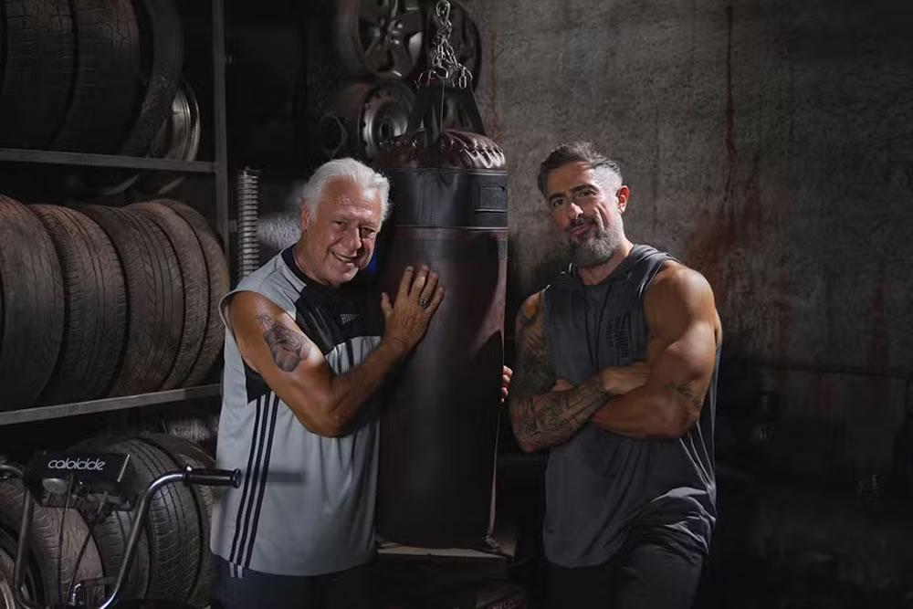 Marcos Mion e Antônio Fagundes em cena do filme 'MMA - Meu Melhor Amigo'
